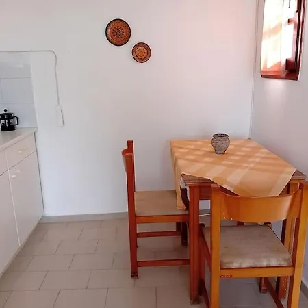 Thea Anissaras Seaview Apartment Hersonissos (Crete)